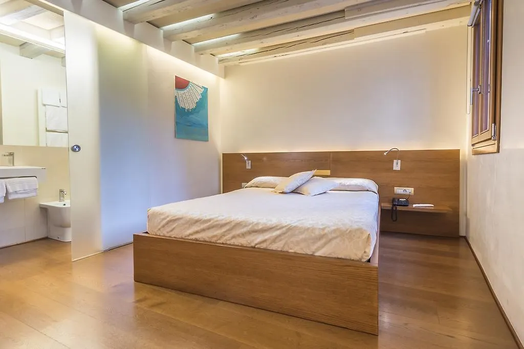 Apartments Moon Or Dama Venise 0*,